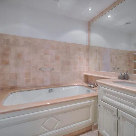 Ref 1174 - With Sea View Hébergement de vacances Cannes